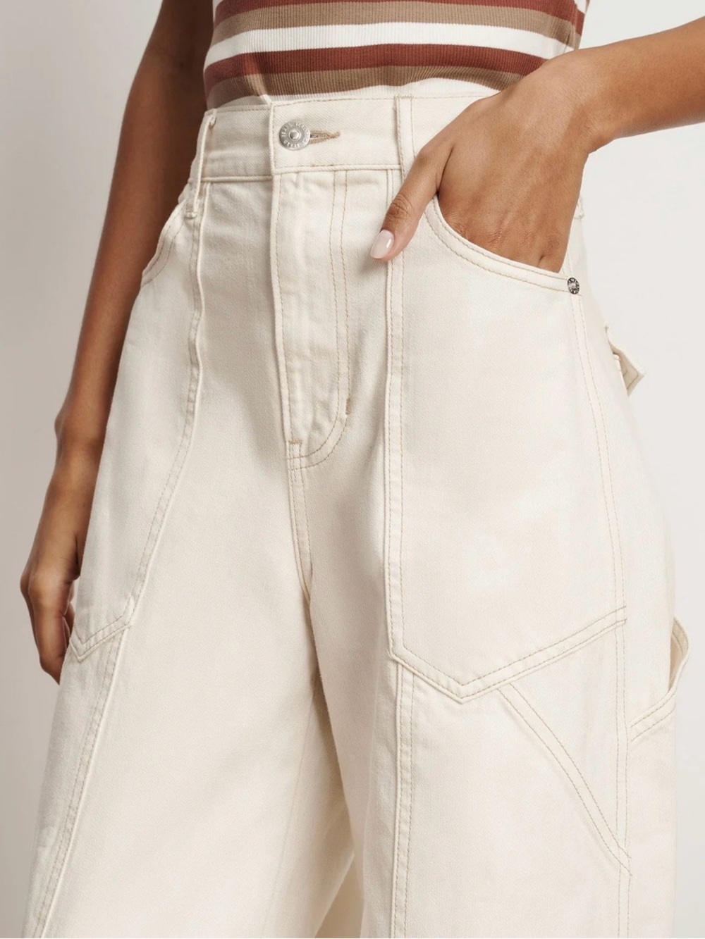 NWT Veronica Beard - Freddy Wide Leg Cargo Jean - Picture 2 of 6